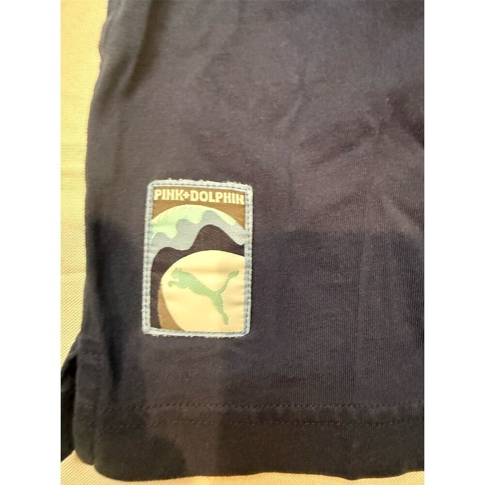 Puma Pink Dolphin T-Shirt Mens Size M Navy Blue Graphic Short Sleeve Streetwear - Picture 5 of 9